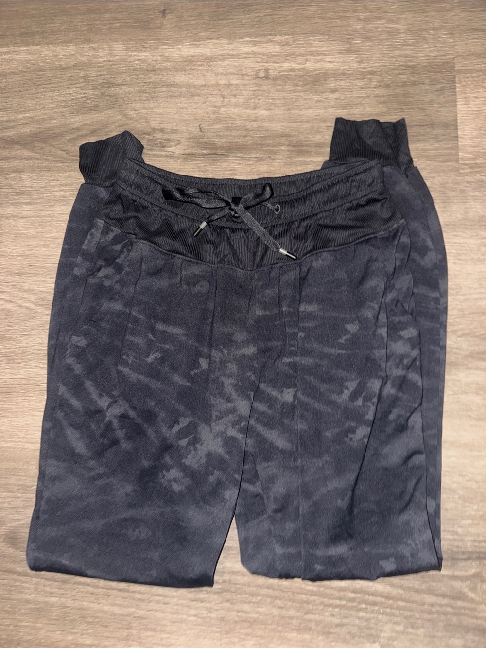 Travis Mathew Black Tie-Waist Jogger Pants